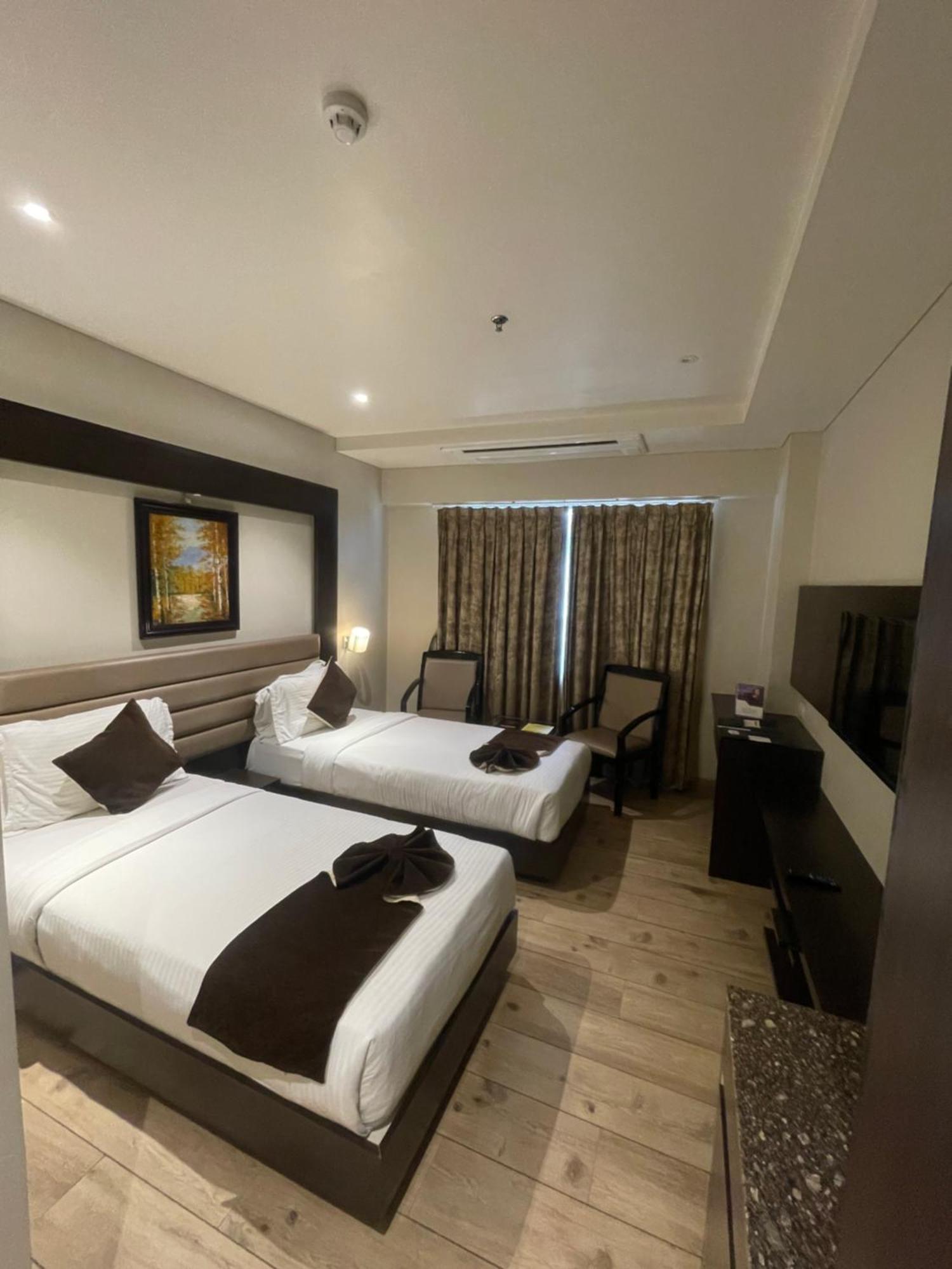 Hotel Virgo Sumeru Bhavnagar Dış mekan fotoğraf