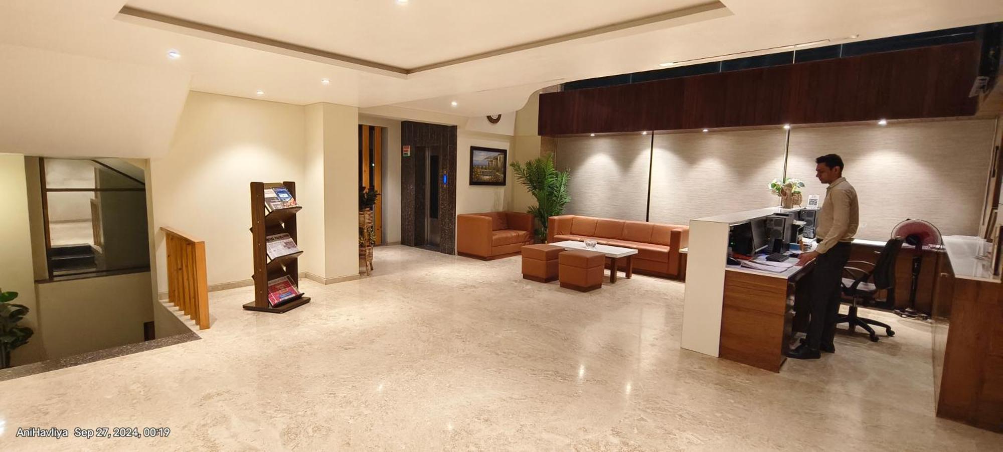 Hotel Virgo Sumeru Bhavnagar Dış mekan fotoğraf